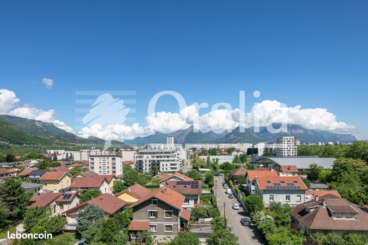 Appartement 4 pièces 66 m² · à Le Pont-de-Claix · 66 m² · 85 000 €