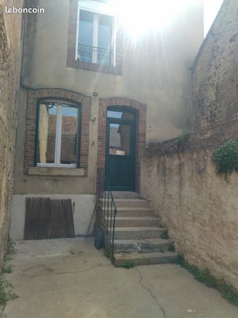 Maison 3 pièces avec cour