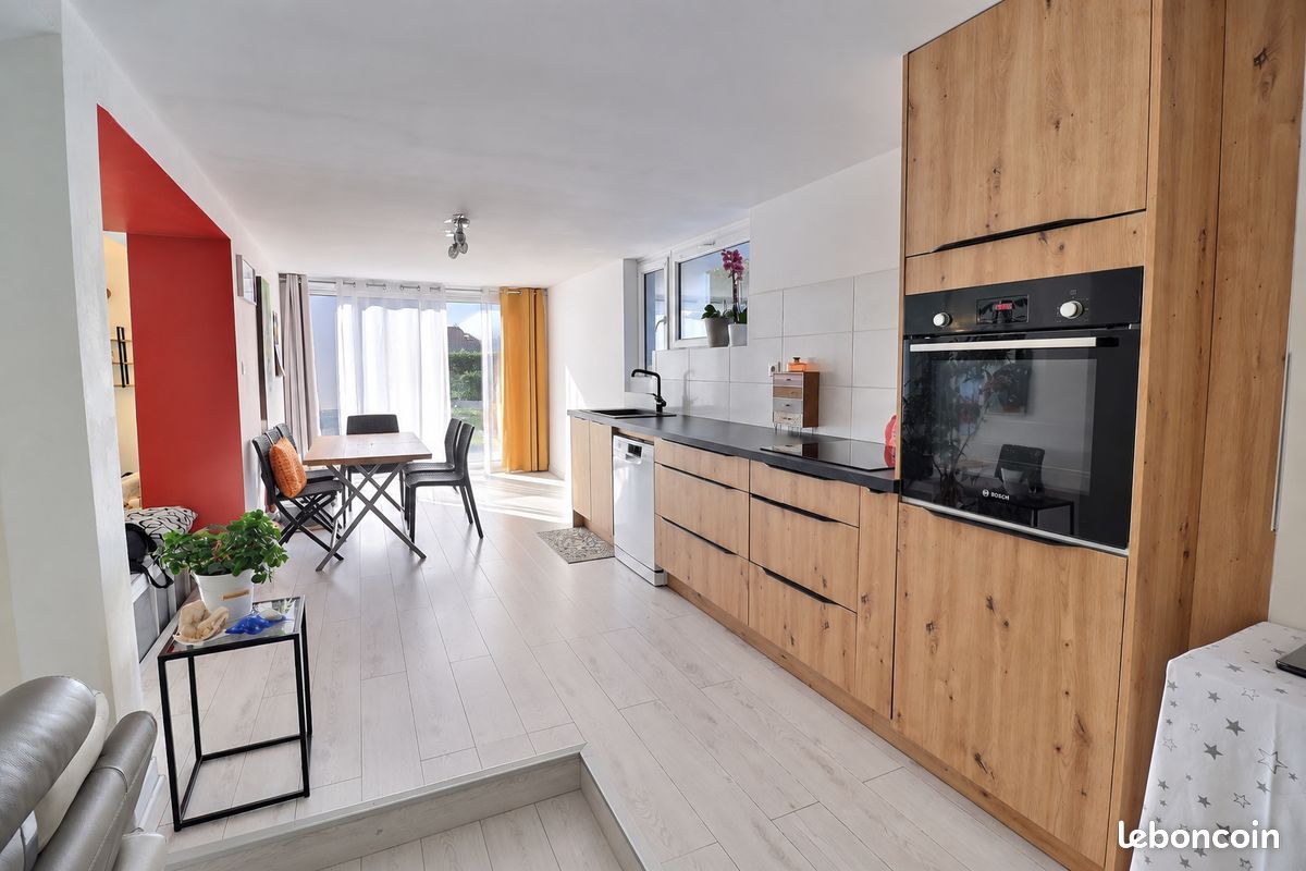 Maison 5 pièces 117 m² · à Sciez · 117 m² · 375 000 €