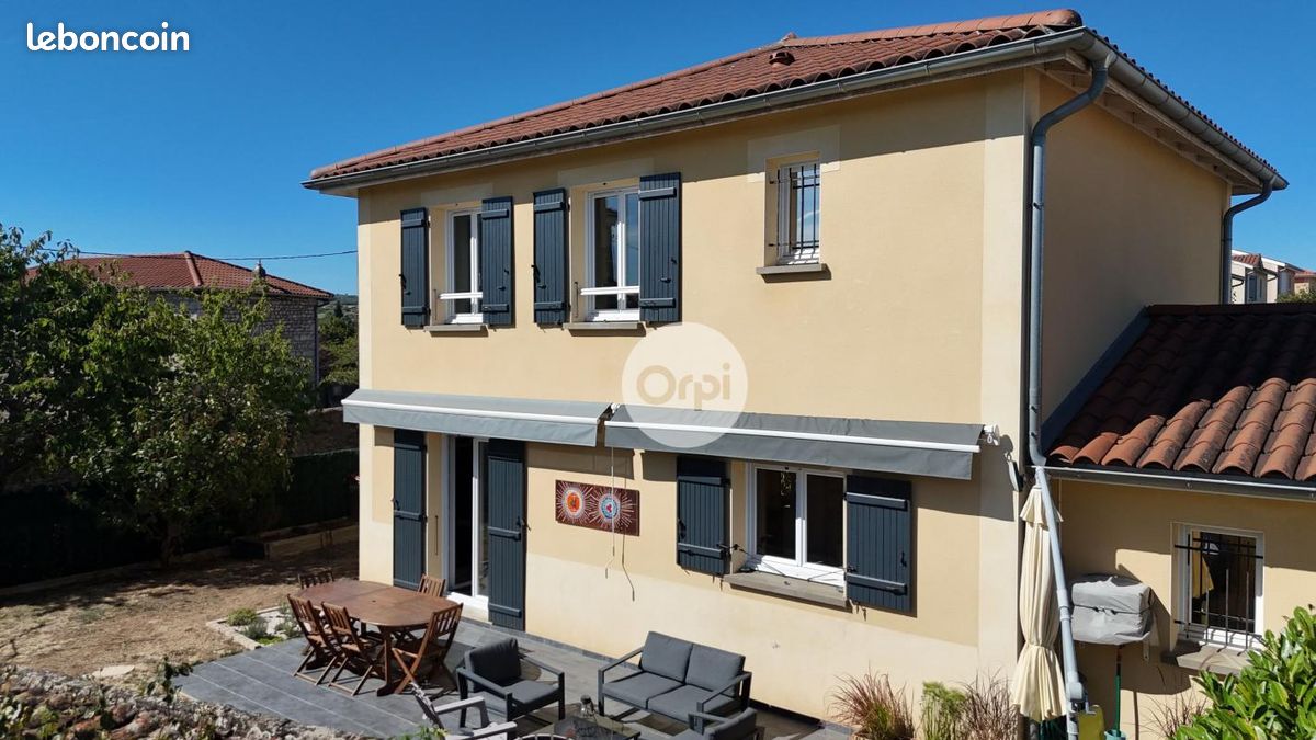 Maison 5 pièces 112 m² · à Soucieu-en-Jarrest · 112 m² · 465 000 €