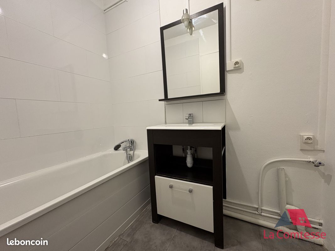 Appartement a louer aubagne - 3 pièce(s) - 63 m2 - Surfyn