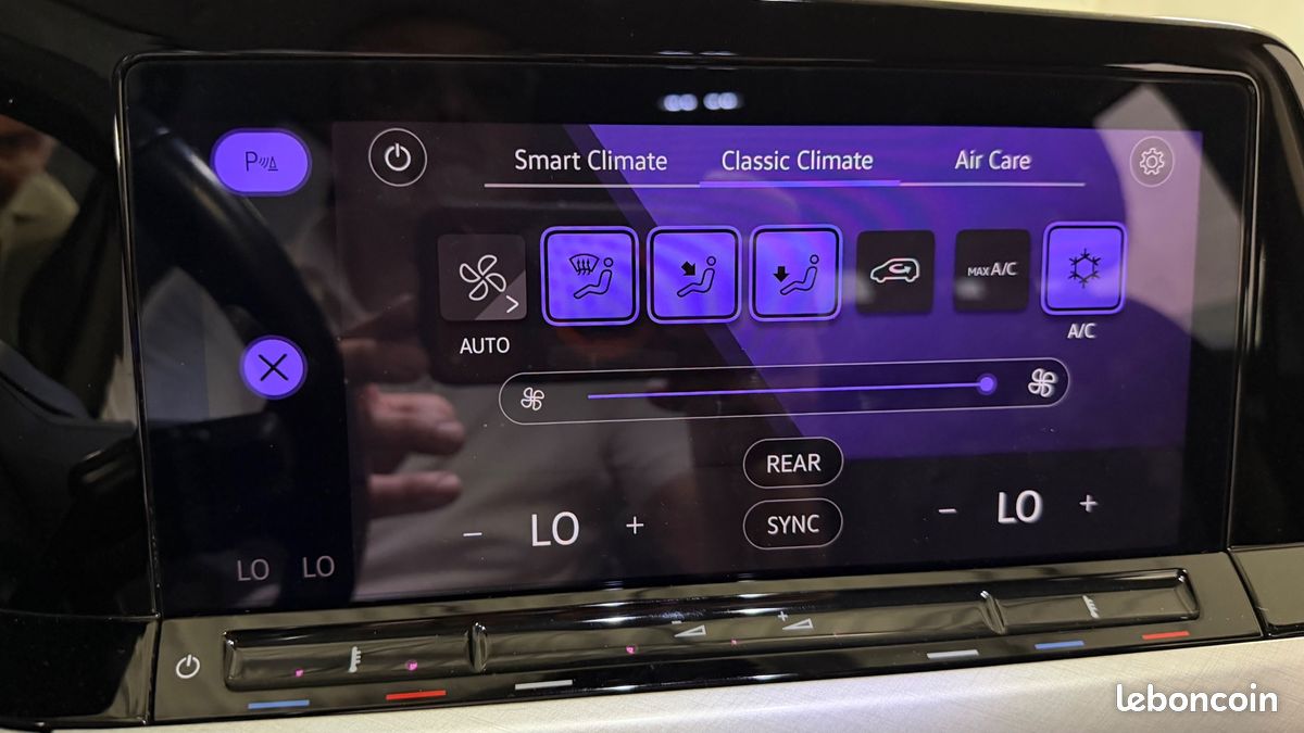 VOLKSWAGEN GOLF SW 1.0 TSI 110ch LIFE PLUS - CARPLAY - ENTRETIEN CONSTRUCTEUR A JOUR (image 19)