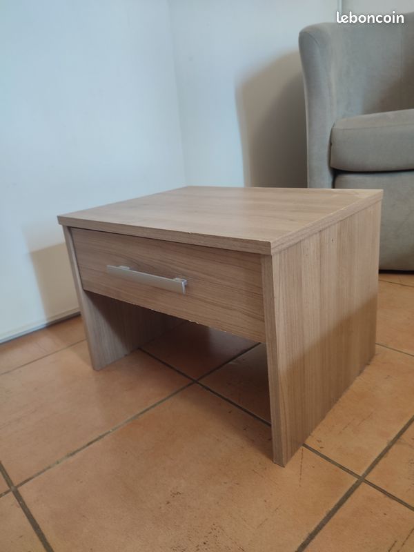 Table de chevet (image 3)