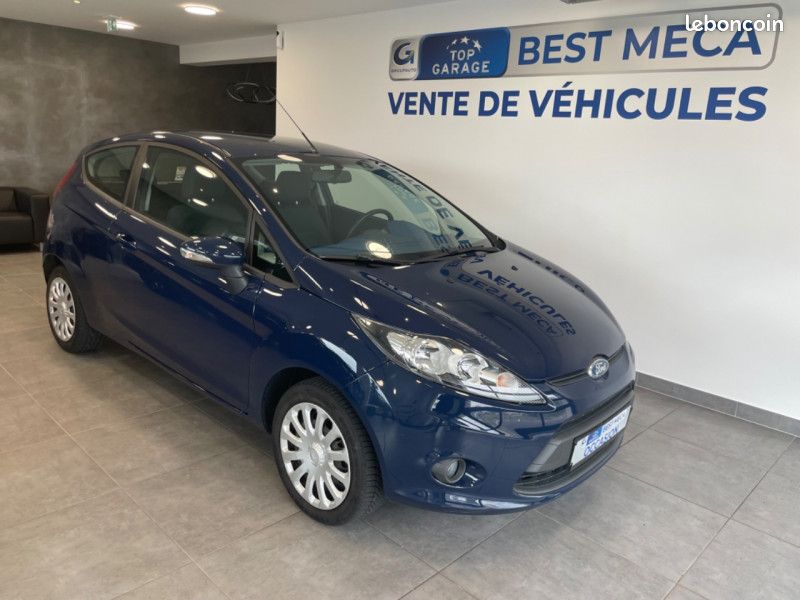 Ford FIESTA 1.25 60CH AMBIENTE 3P Voitures