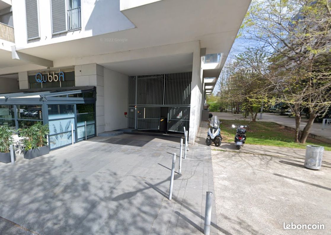 Place de parking sécurisée à louer BOULOGNE BILLANCOURT · à Boulogne-Billancourt · 100 €