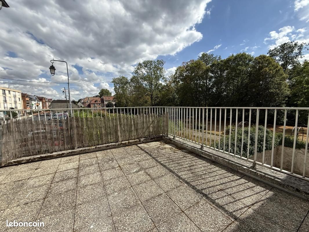 Appartement 2 pièces 57 m² · à Crosne · 57 m² · 1 029 €/mois