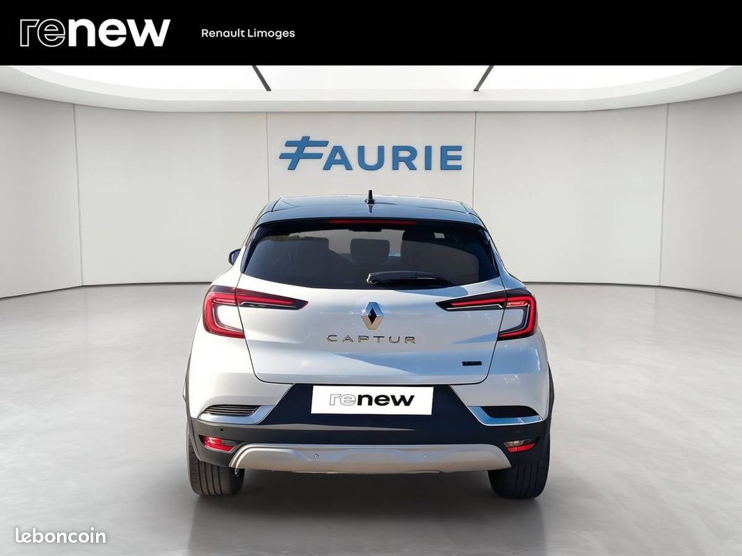 RENAULT Captur E-Tech full hybrid 145 Techno fast track (image 6)