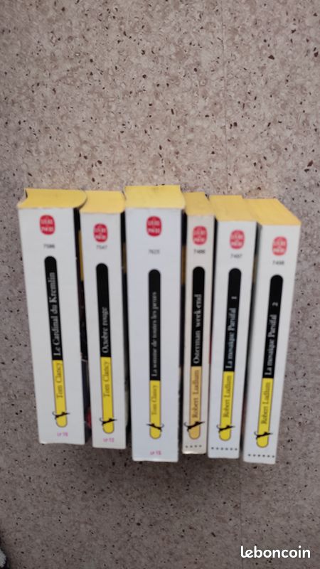 Lot de 6 romans d’espionnage : 3 Robert Ludlum et 3 Tom Clancy (image 2)