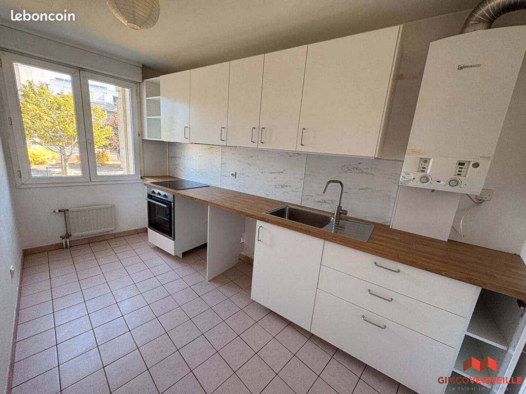 Appartement 3 pièces 71 m² · à Montigny-le-Bretonneux · 71 m² · 1 280 €/mois