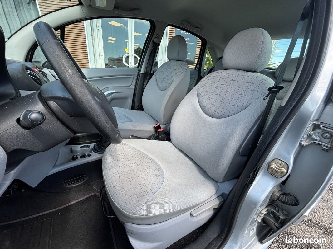 CITROEN C3 C3 1.4i 73ch Tic Tac CLIM/DISTRI NEUVE/PNEUS AR NEUFS (image 10)