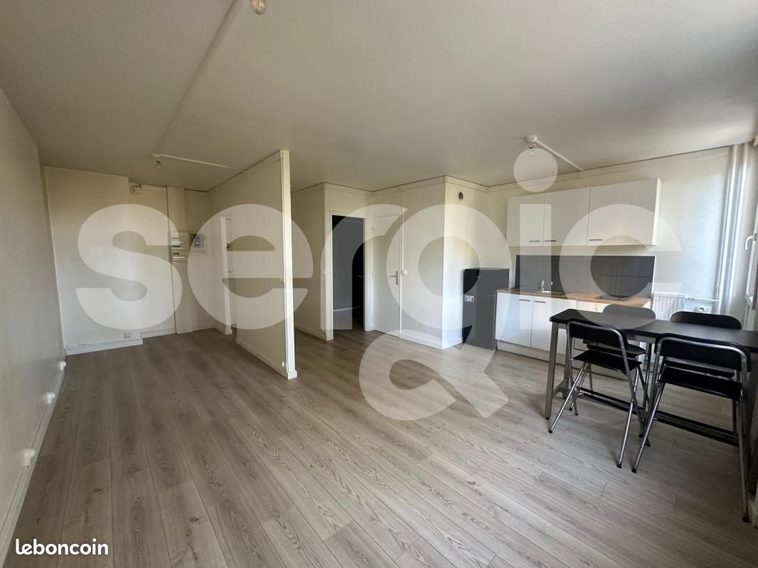 Appartement 1 pièce 33 m² · à Mons-en-Baroeul · 33 m² · 540 €