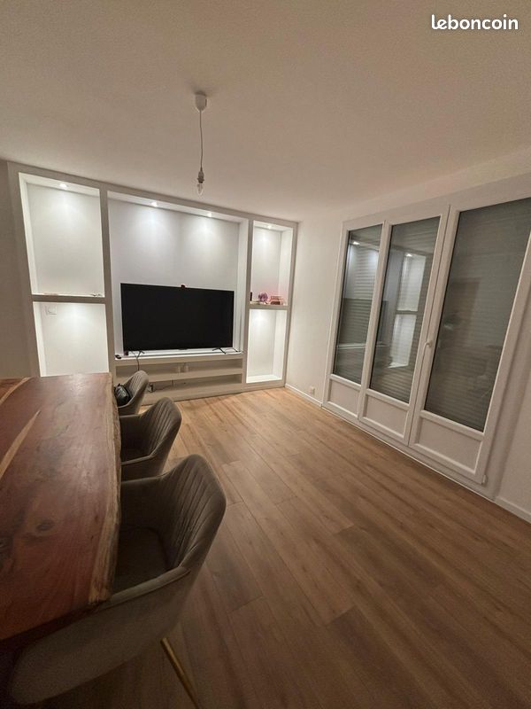 Appartement 3 pièces 63 m² · à Besançon · 63 m² · 890 €
