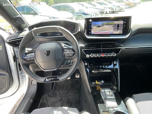 Peugeot 208 E-208 136CH GT (image 8)