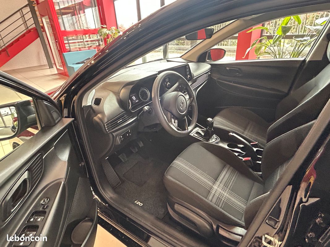 Hyundai i20 iii 1.2 84 initia (image 6)