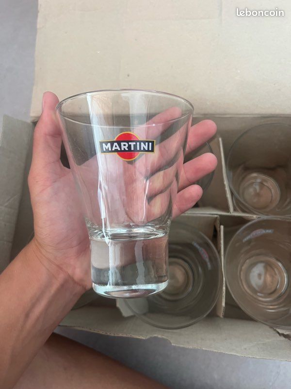 Lot de verres martini (image 1)