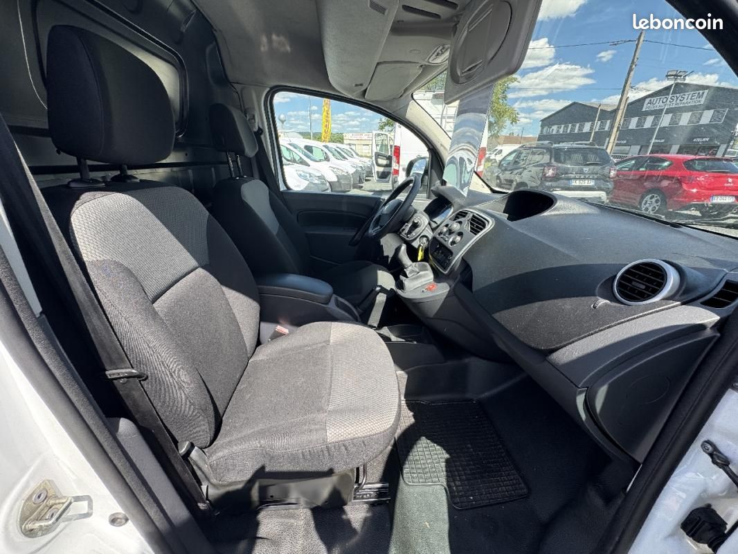 Renault Kangoo FOURGON 1.5 DCI 75 GRAND CONFORT (image 9)