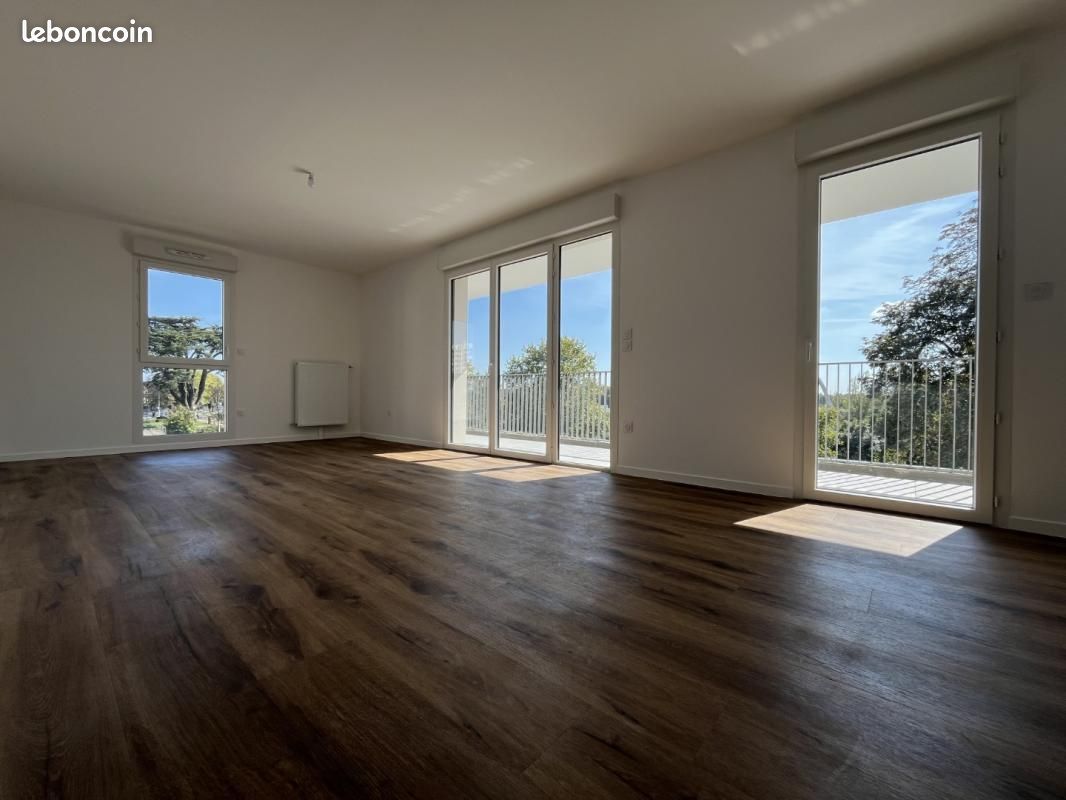 Appartement 3 pièces 68 m² · à Saint-Jean-de-la-Ruelle · 68 m² · 860 €/mois