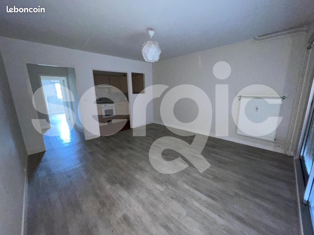 Appartement 2 pièces 44 m² · à Lille · 44 m² · 884 €