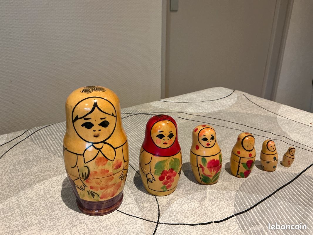 Lot de poupées russes matriochka - Décoration