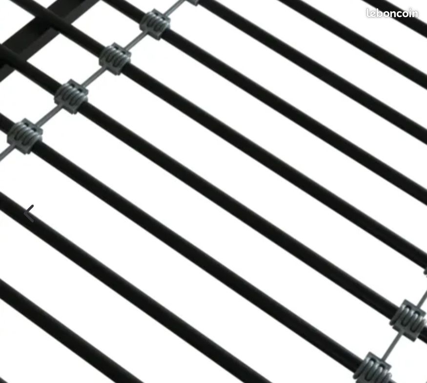 Lit double mezzanine (image 4)