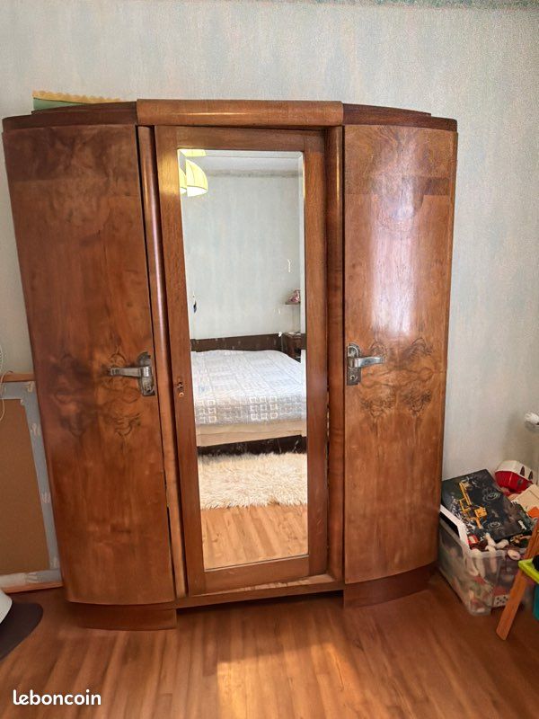 Armoire ancienne succession (image 1)
