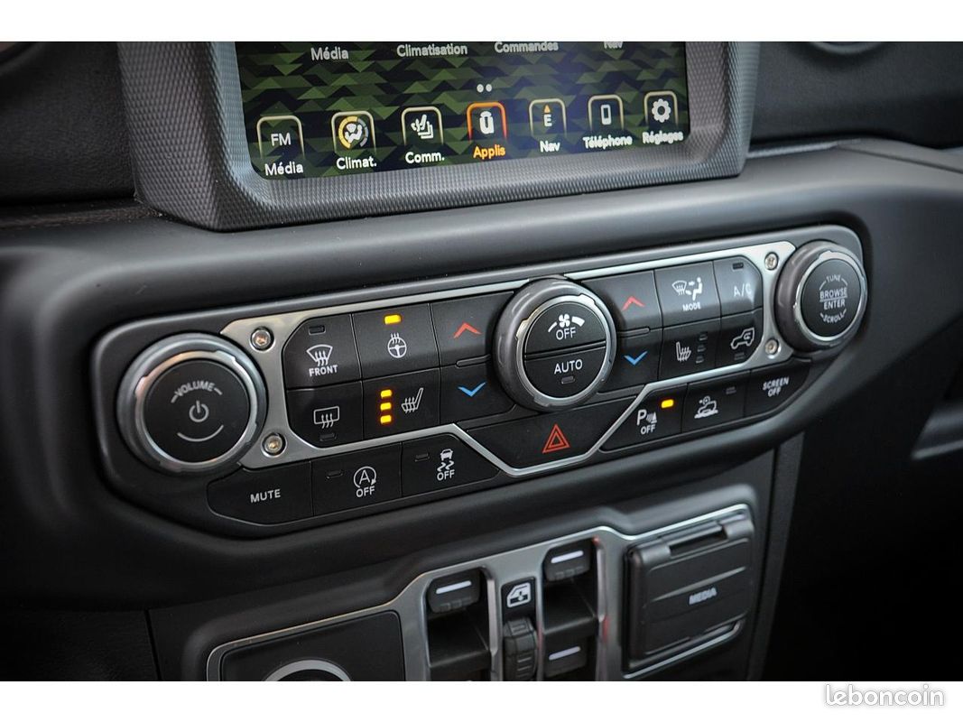 JEEP GLADIATOR 3.0 V6 MultiJet - 264 - BVA PICK UP DOUBLE CABINE Overland Launch Edition (image 20)