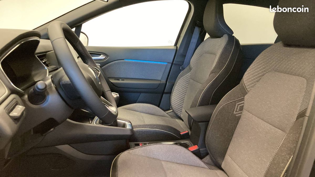 RENAULT CAPTUR techno TCe 90 (image 12)