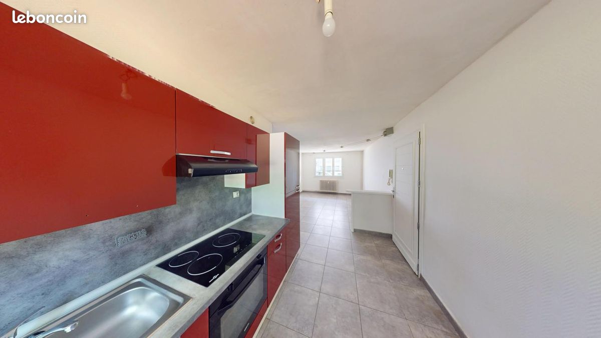 Appartement 3 pièces 56 m² · à Saint-Étienne · 56 m² · 670 €/mois