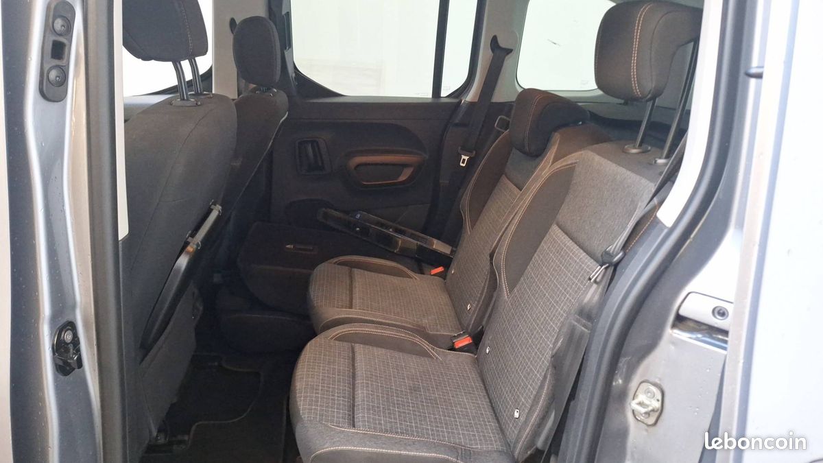 Peugeot rifter standard bluehdi 130 ss eat8 gt (image 13)