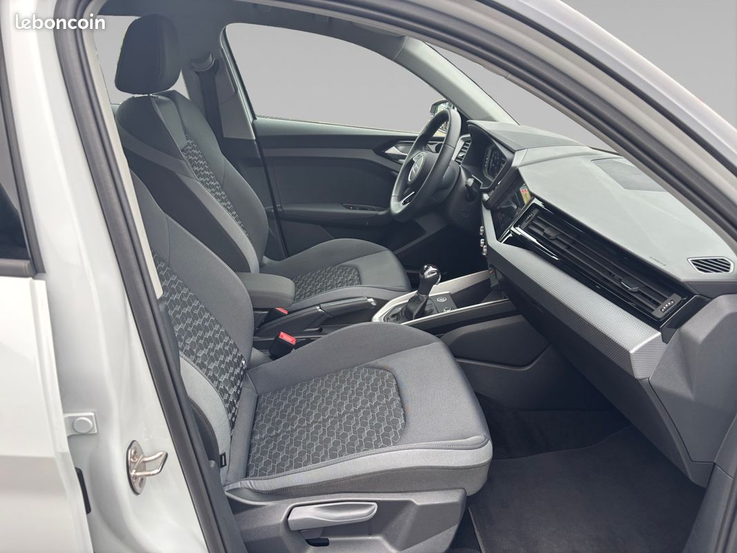 AUDI A1 Sportback 25 TFSI 95 ch S tronic 7 Advanced (image 11)