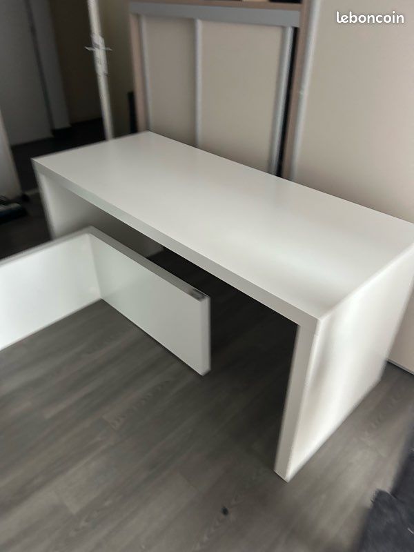 Bureau Malm IKEA Blanc tablette coulissante (image 3)