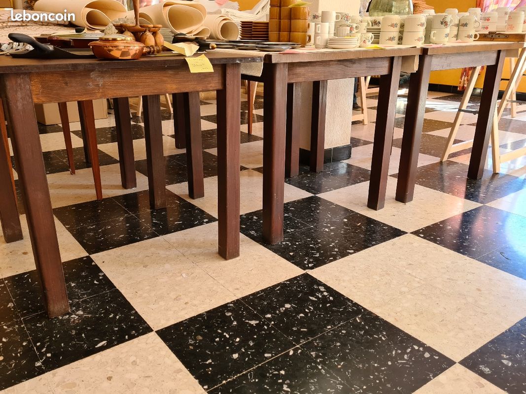 Table en bois (image 6)