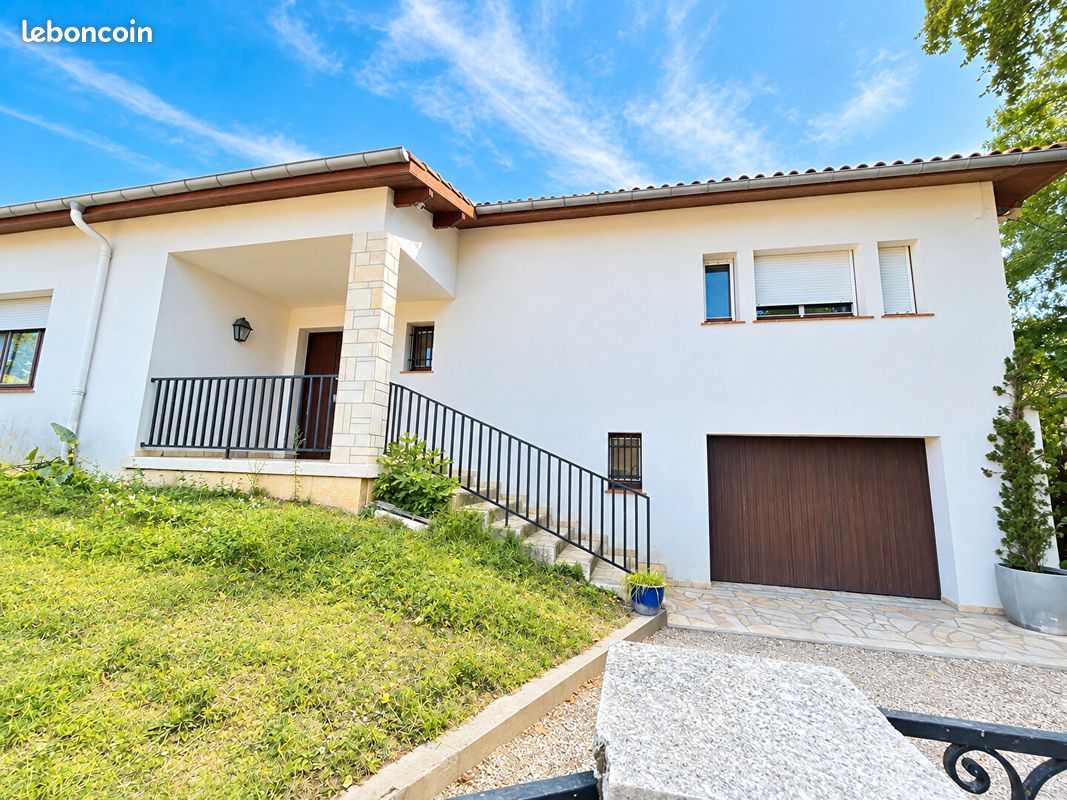 Maison 6 pièces 165 m² · à Montauban · 165 m² · 1 280 €/mois