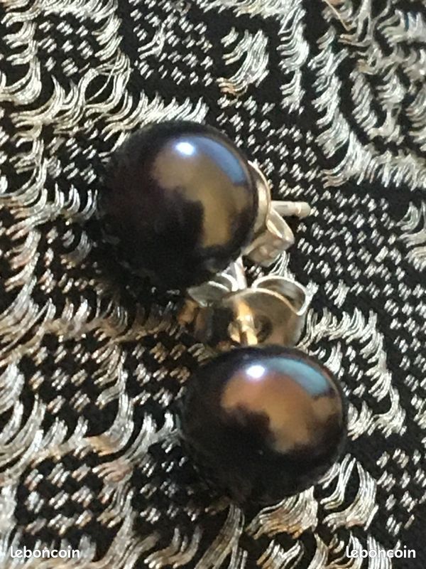 Boucles d'oreilles perles naturelles noires, monture argent, neuves sans étiquette (image 4)