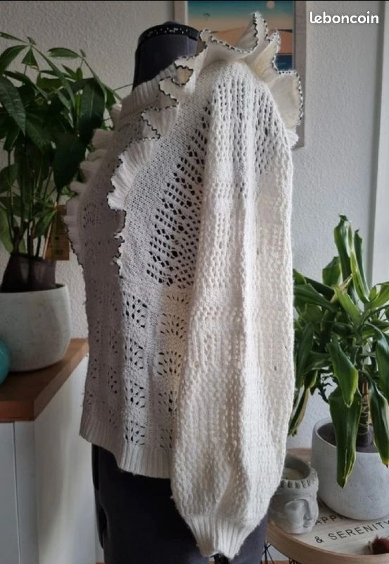Pull ajouré avec Volants crème coton Sézane taille S 36 (image 2)