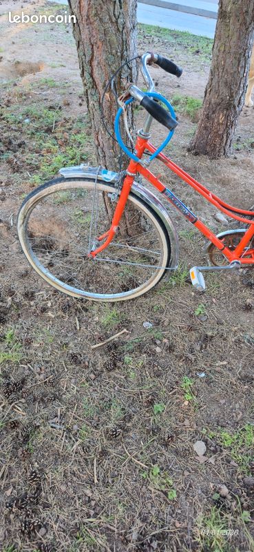 ANCIENNE PLAQUE de Vélo Cycles SVELTE MANUFRANCE ST ETIENNE EUR 20,00