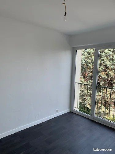 Appartement 4 pièces 75 m² · à Saint-Jean-de-la-Ruelle · 75 m² · 850 €/mois