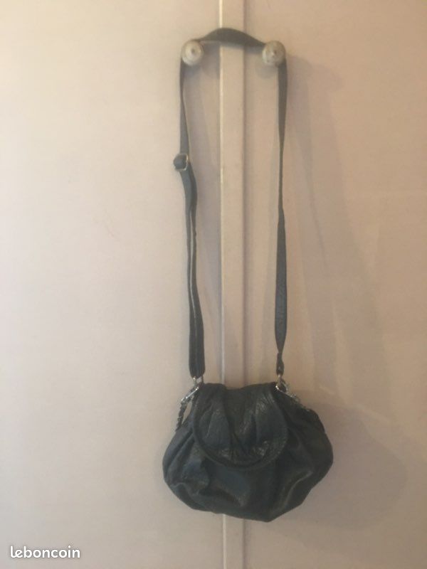 Sac en cuir noir (image 2)