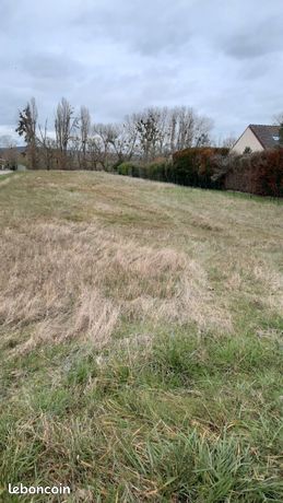 Terrain 2069 m² TAVANT