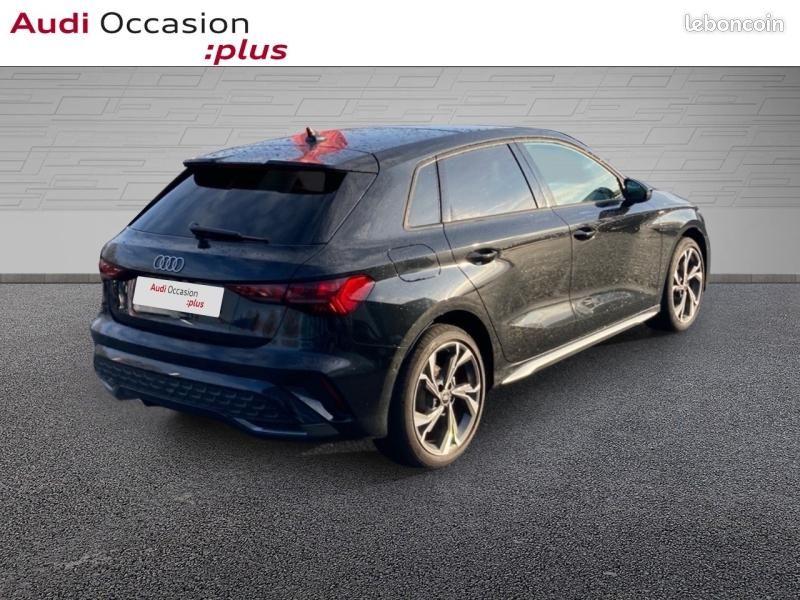 Audi A3 Sportback 35 TFSI 150ch Mild Hybrid S line S tronic 7 (image 10)