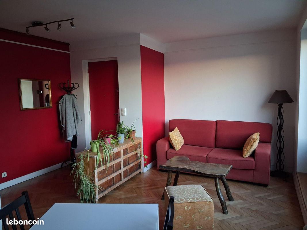 Appartement 3 pièces 46 m² · à Saint-Étienne · 46 m² · 640 €/mois