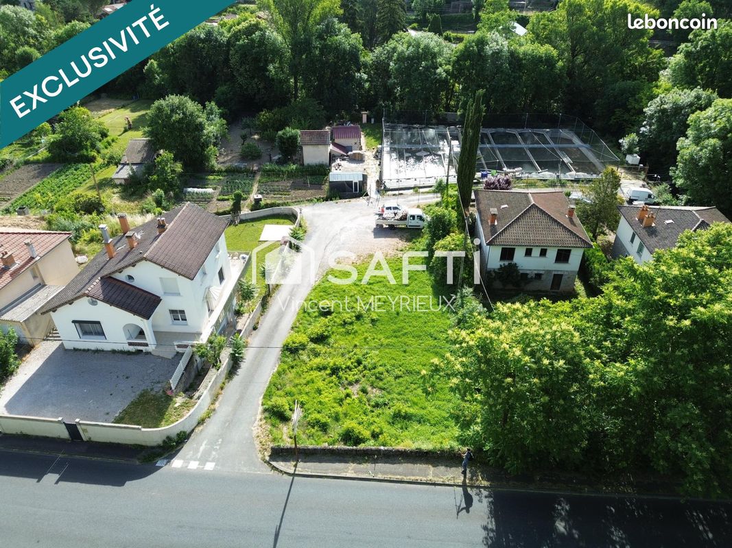 Terrain 664 m² · à Saint-Rome-de-Cernon · 664 m² · 39 900 €