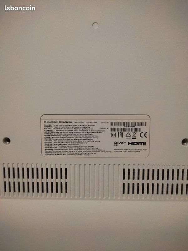 TV 4K 50" Thomson ⚠️ Pour Pièces ⚠️ (image 5)