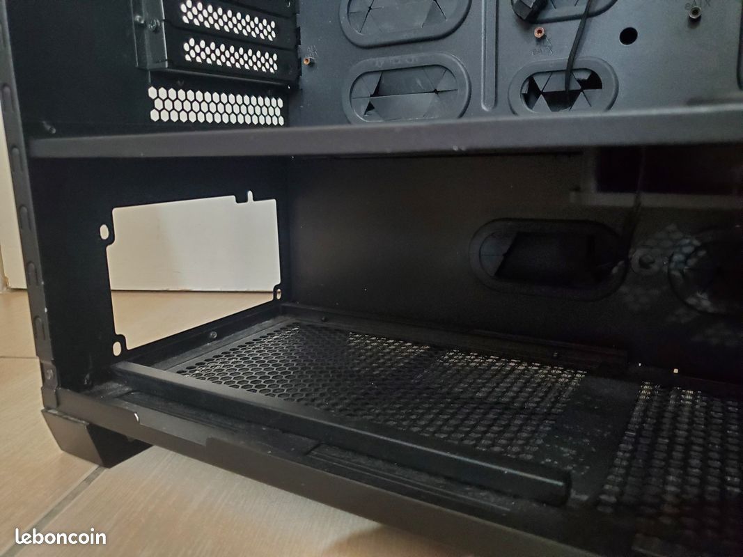 🖥️ Corsair Obsidian 800D – Grande tour idéale NAS / serveur 🗄️ (image 14)