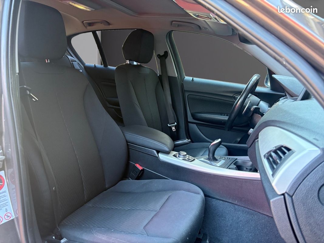 BMW SERIE 1 F20 125i 218 ch bva8 Lounge Plus Radars avants arrières entretien complet BMW Garantie 12 mois (image 8)