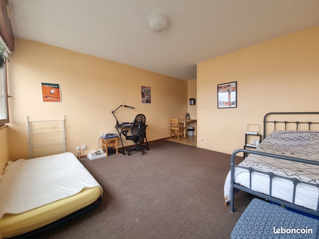 Appartement 1 pièce 27 m² · à Bordeaux · 27 m² · 590 €