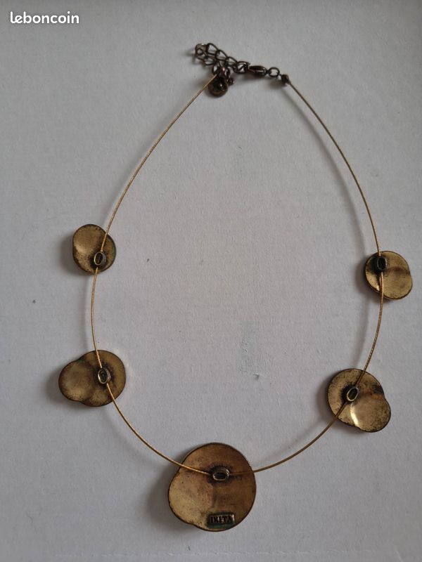 Collier fantaisie (image 2)