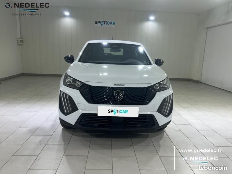 Peugeot 2008 1.2 Turbo 100ch Style (image 2)