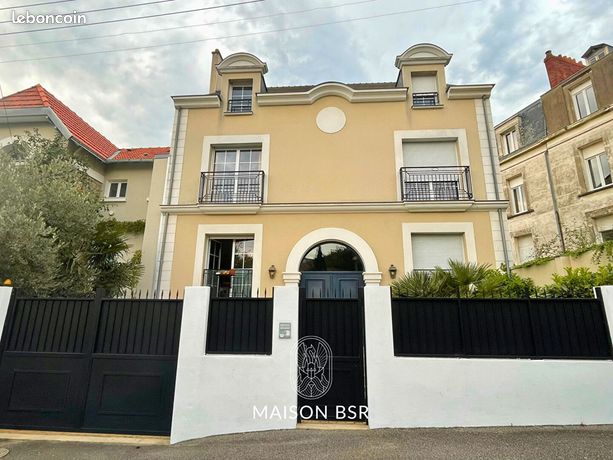 Maison 6 pièces 180 m² — 1