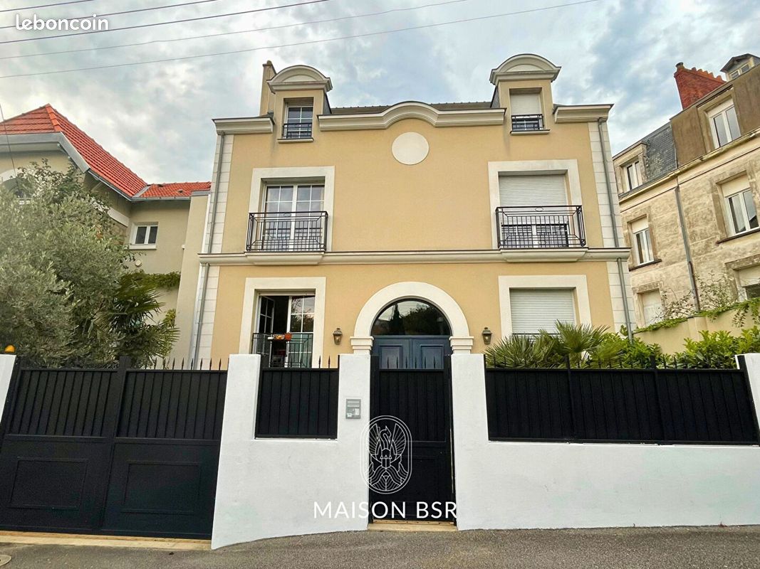 Maison 6 pièces 180 m² · à Nantes · 180 m² · 780 000 €